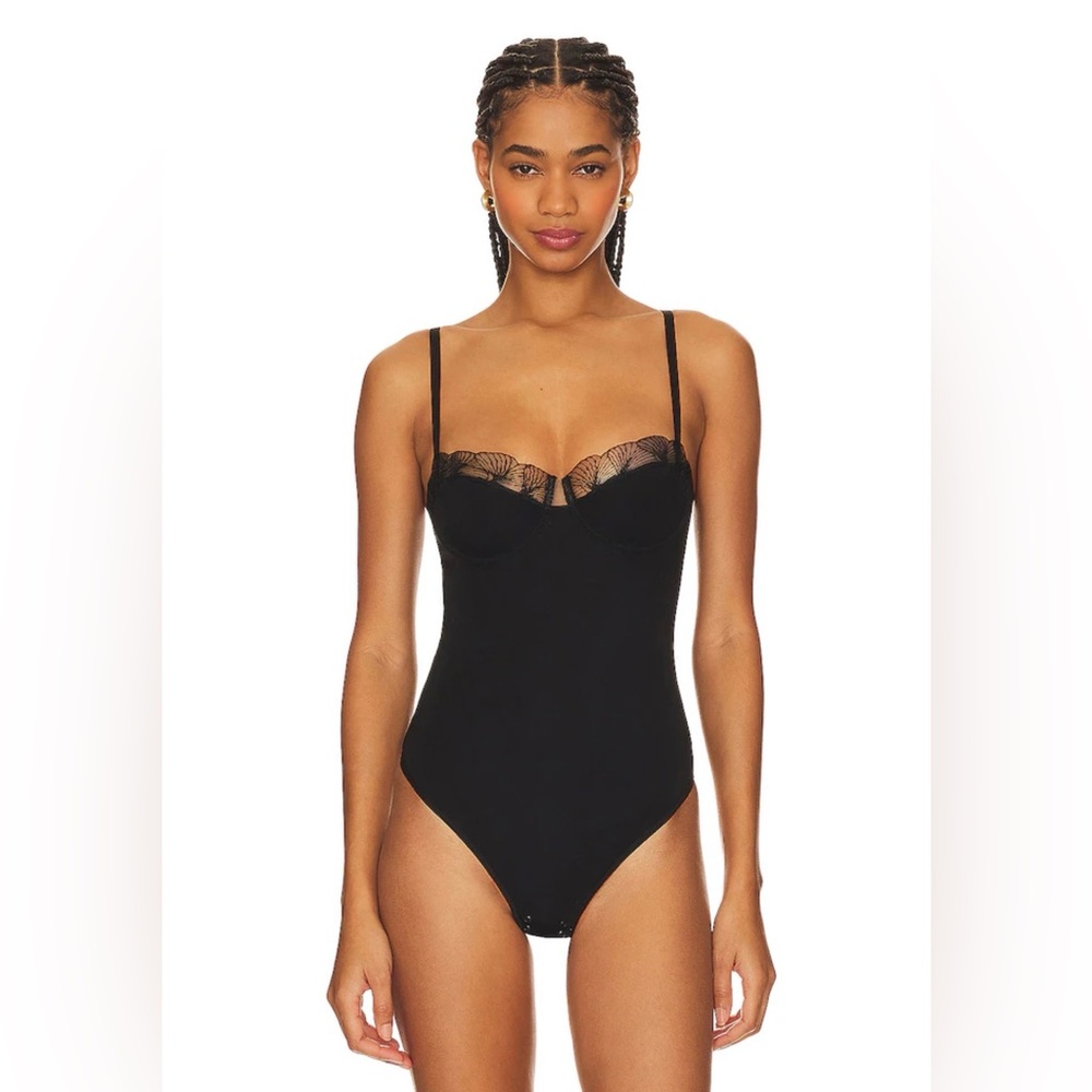 Undress Code Kiss And Tell Bodysuit in Black
Size large